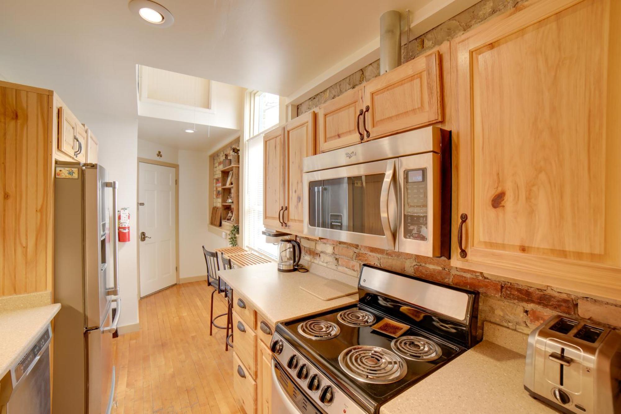 Walk To Water St And River Quaint Saugatuck Apt Exterior photo