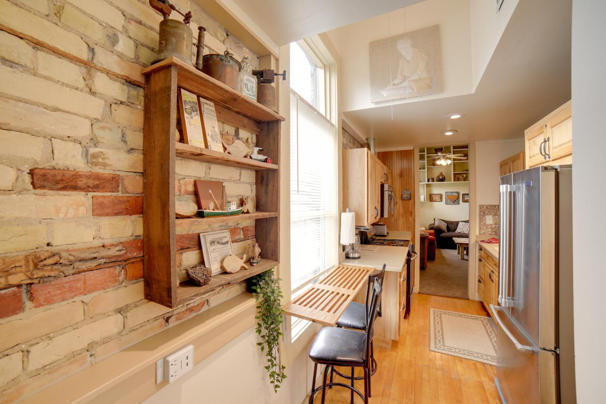 Walk To Water St And River Quaint Saugatuck Apt Exterior photo
