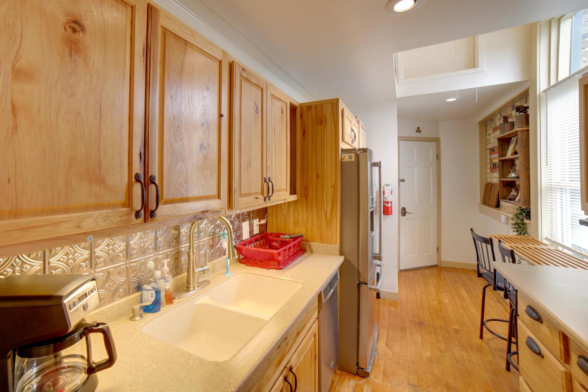 Walk To Water St And River Quaint Saugatuck Apt Exterior photo
